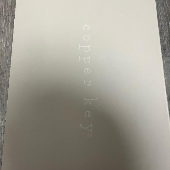 Floral Sandals - Picture 2 of 4